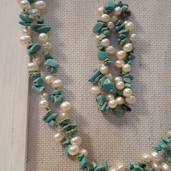 Turquoise and Pearl Necklace Set - Picture 2 of 4